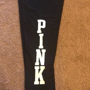 VICTORIA SECRET PINK LOGO LEGGINGS🌿
